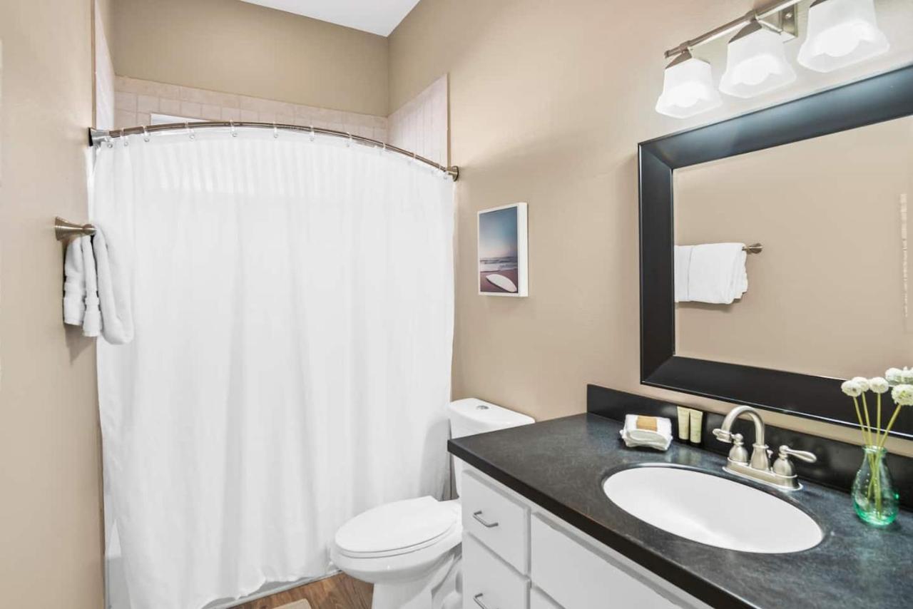 New 5 Bdrm W/Pool, Observation Deck Walk To Beach! Port Aransas Exterior photo